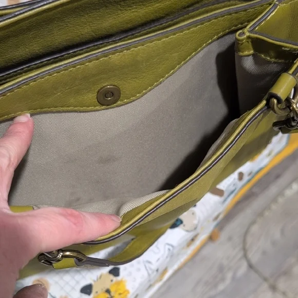 American Leather Satchel - Olive Green - Picture 4 of 7